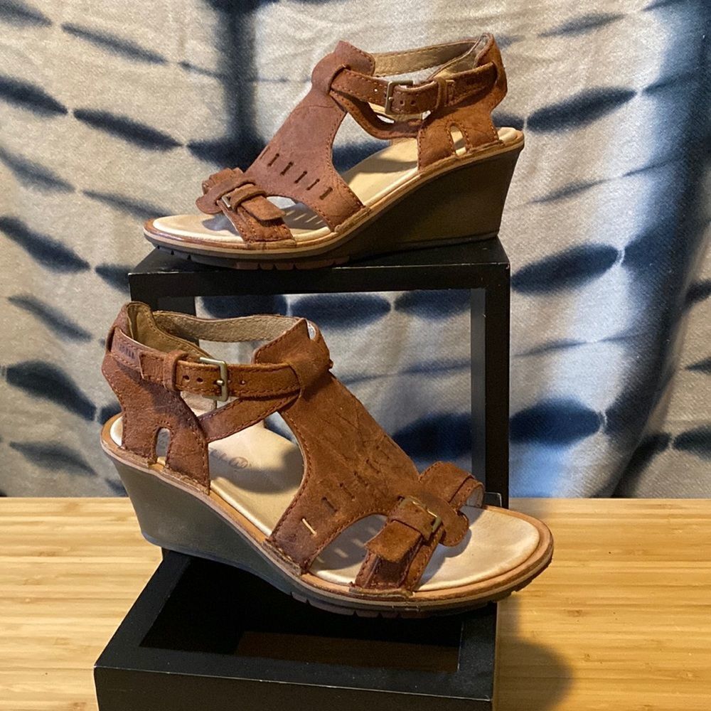 Merrell Sirah Cloak sandal-Prairie brown- size 7